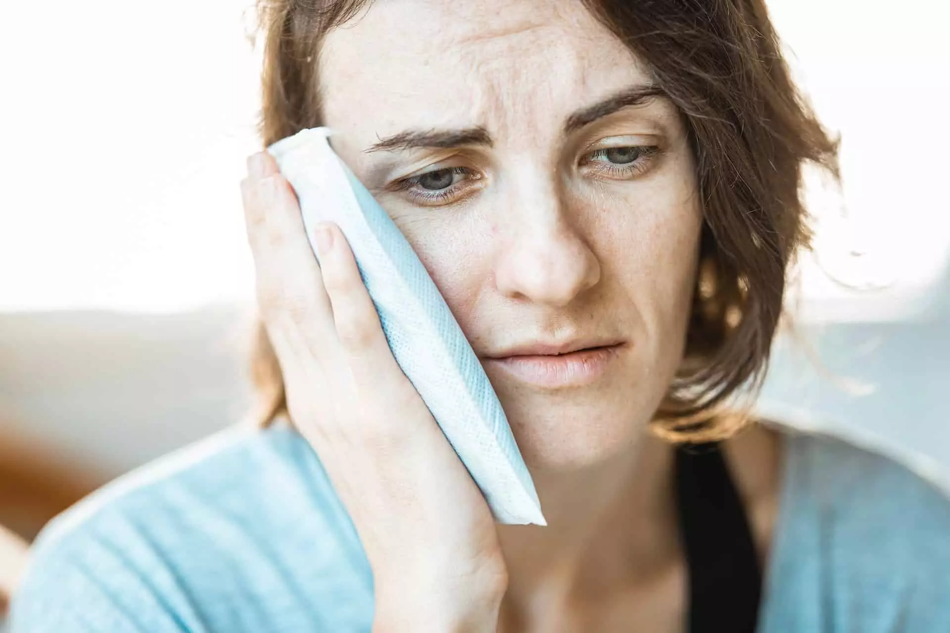 Home Remedies for Temporary Tooth Pain Relief